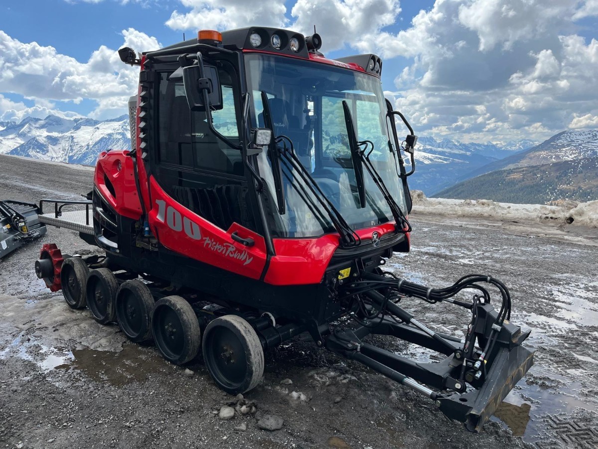 Pisten Bully 100