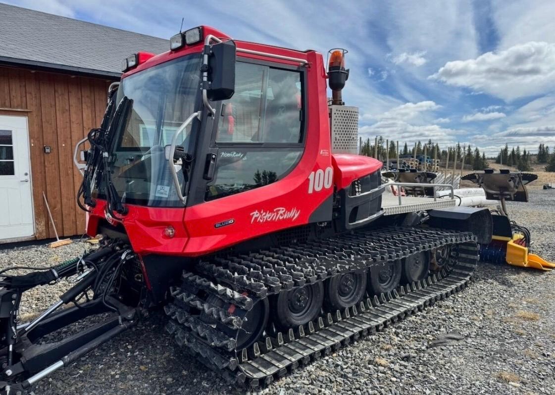 Pisten Bully 100