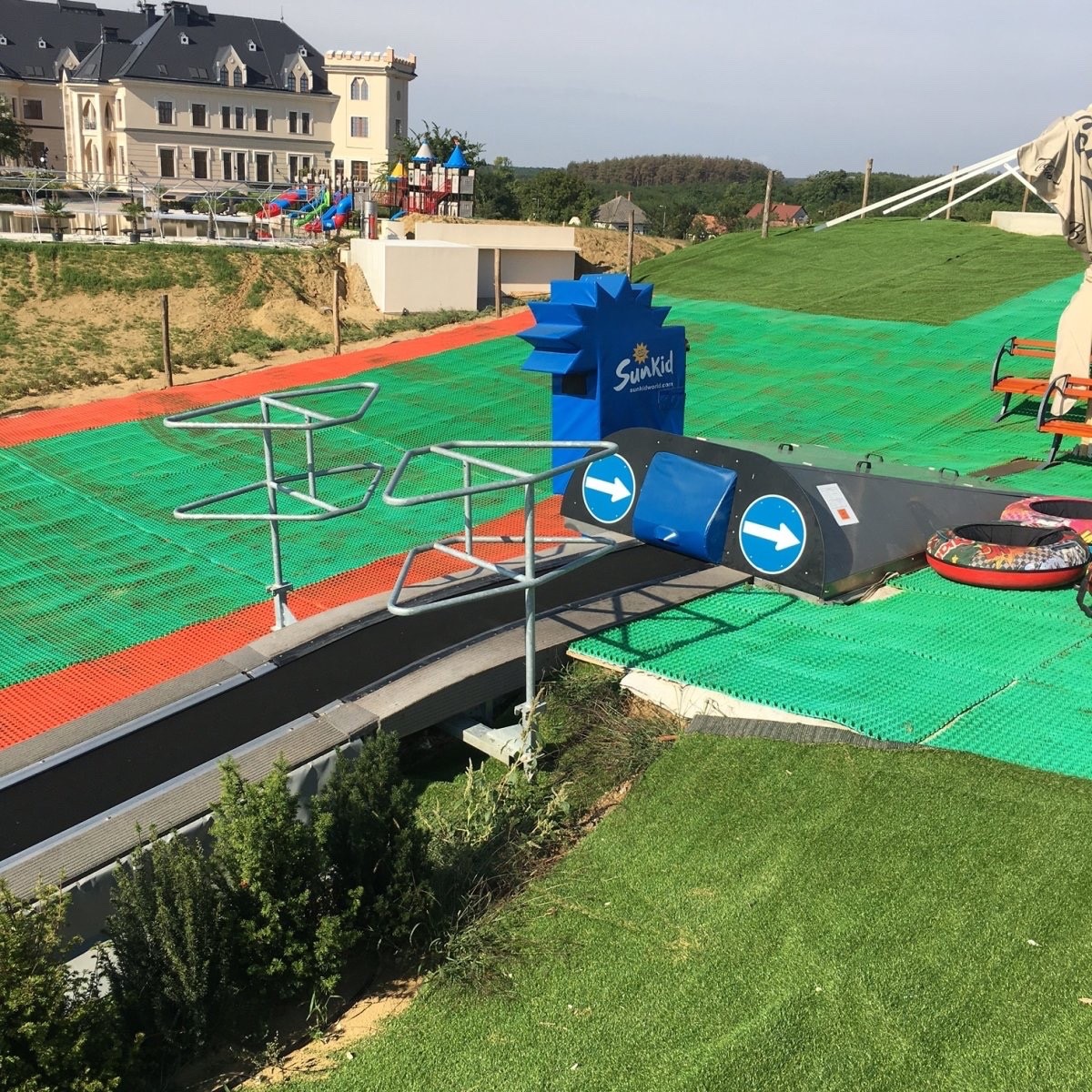 96 meter long Sunkid conveyor belt lift