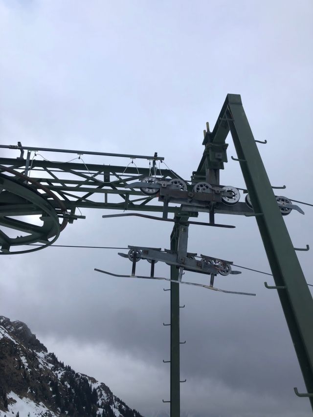 Schlepplift 1140 m Länge.