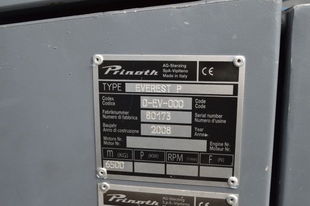 Prinoth Everest W PT-216