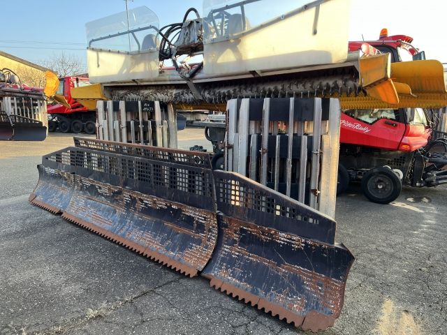 PistenBully 600 Polar PT 170 Schweizer Papiere
