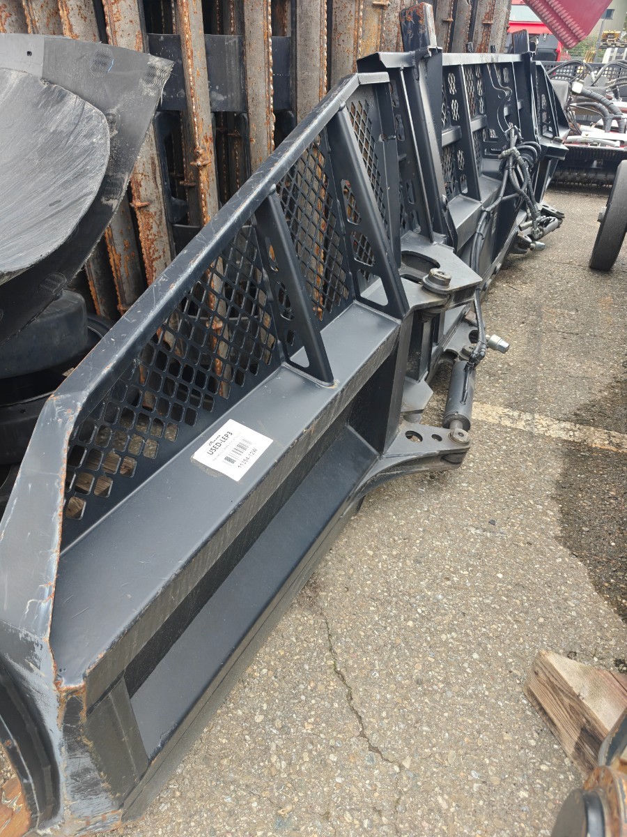 Prinoth New Leitwolf W PT-335* Mit Schweizer Zulassung* PISTENTECH 15 YEARS JUBILÄUMSPREISE!!!