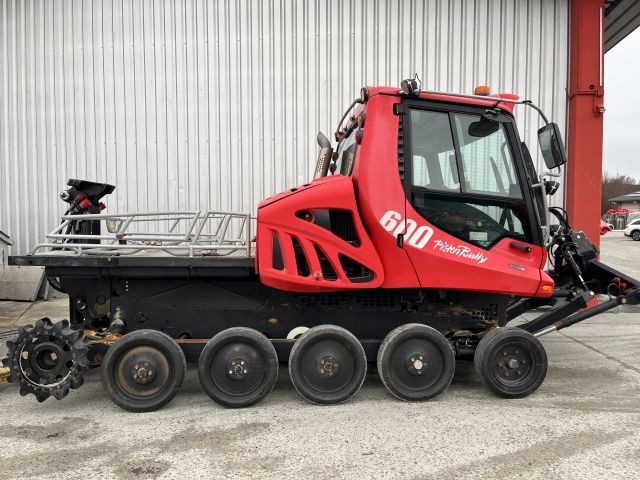 PistenBully 600 SRC PT-260