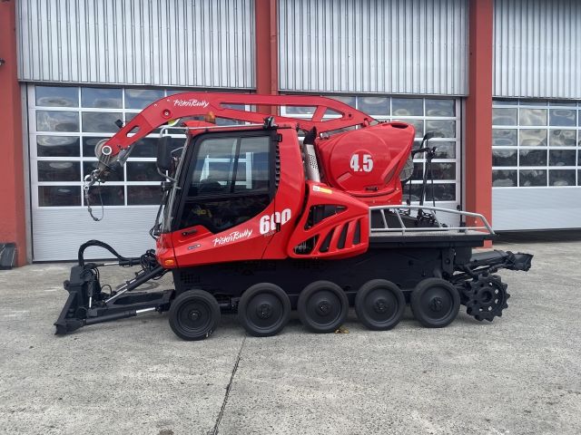 PistenBully 600 SCR Polar Winde 4,5t aktiv