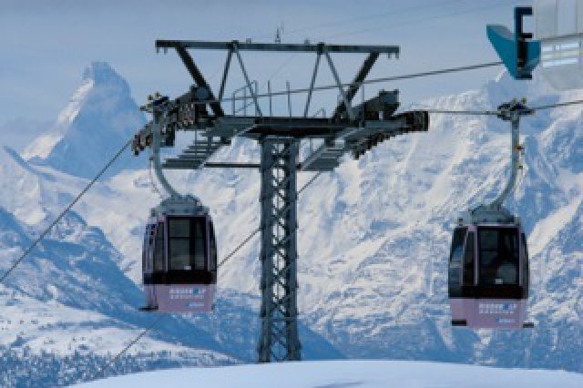 12 PERSON GONDOLA