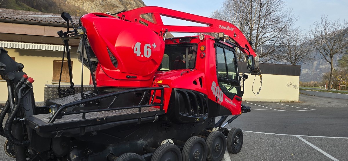 PistenBully 600 W Polar 828