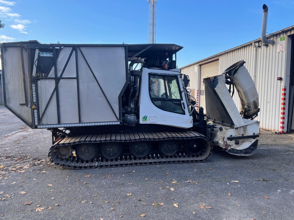 Pistenbully PB 100 All Season  Softrak