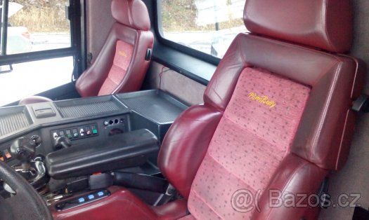Kässbohrer PistenBully 260 Edition