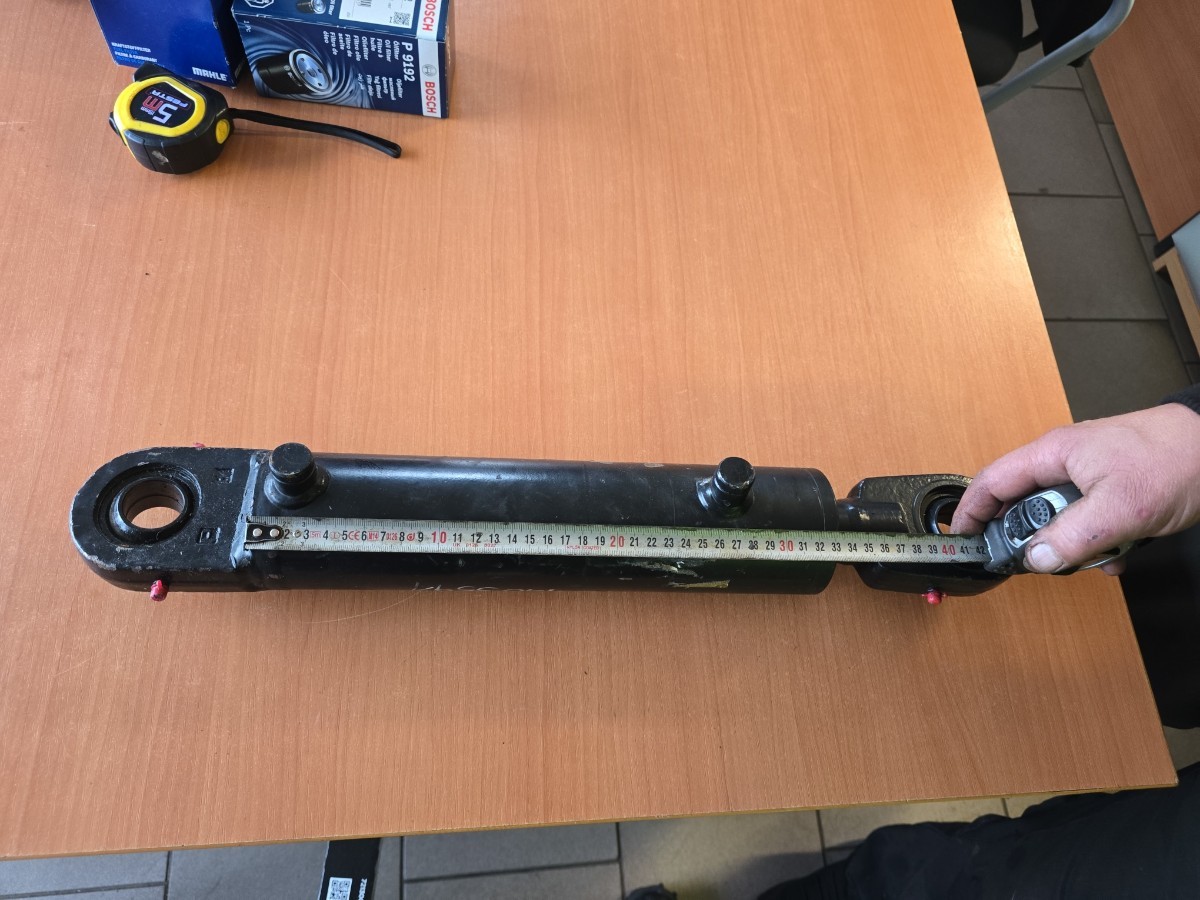 HYDRO-ZYLINDER SCHILD LH500/EVEREST No. 1403591=41005867