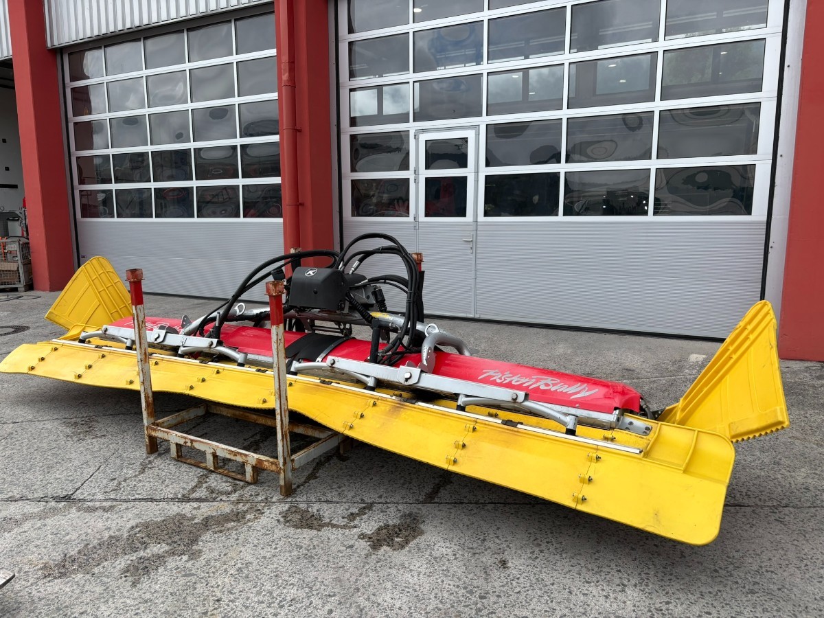 PistenBully 600 EU5