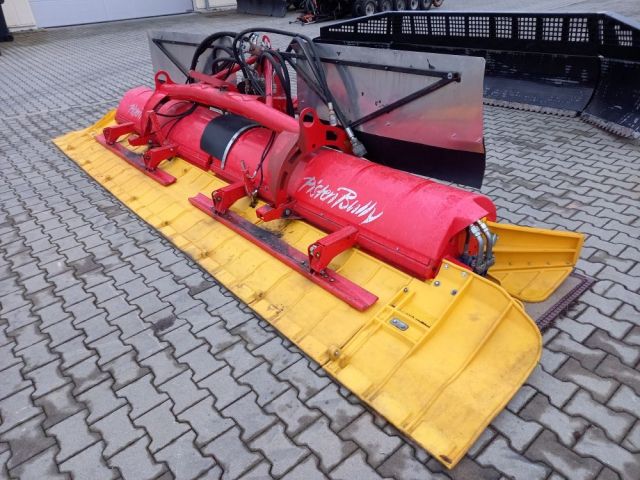 Kässbohrer Pistenbully 300 Polar