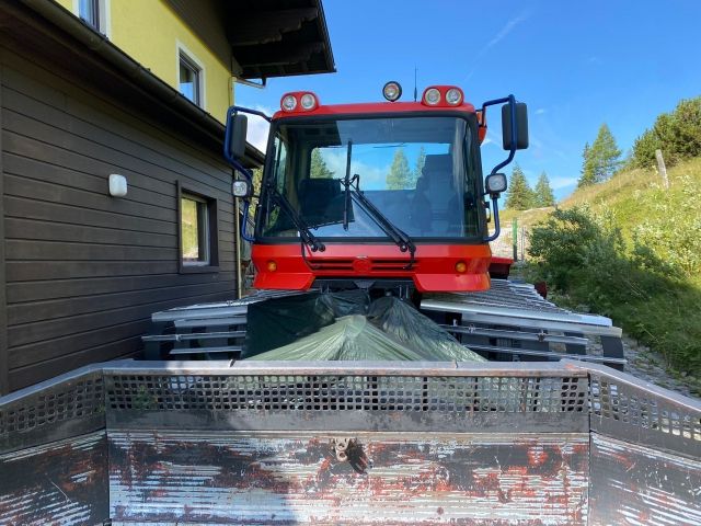 Pisten Bully 300