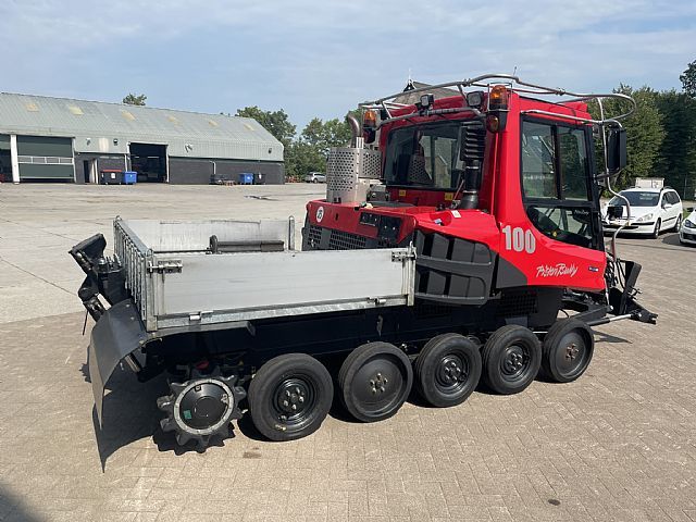 Kässbohrer Pistenbully PB100