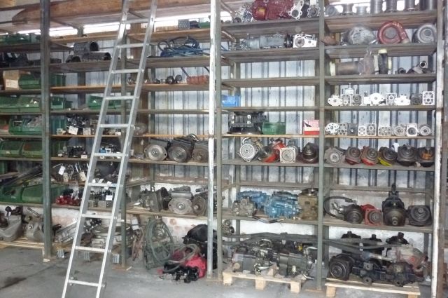NEU UND GEBRAUCHTE PRINOTH & LEITNER. ERASATZTEILE