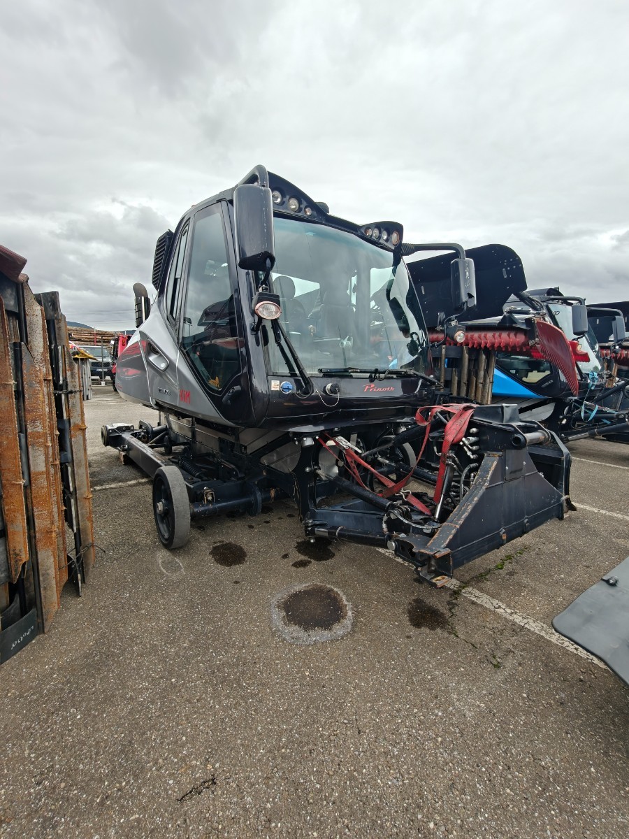 Prinoth New Leitwolf W PT-335* Mit Schweizer Zulassung* PISTENTECH 15 YEARS JUBILÄUMSPREISE!!!