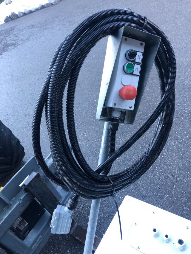 MULTILIFT 2001