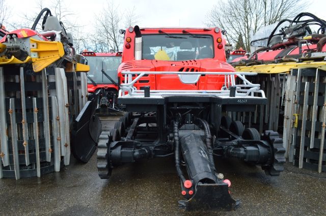 PistenBully 600 SCR PT-233
