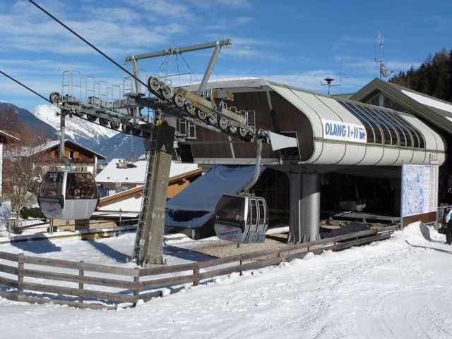 Kuppelbare 6er Kabinenbahn Doppelmayr