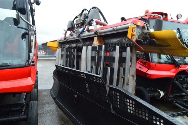 PistenBully 600 SCR PT-233