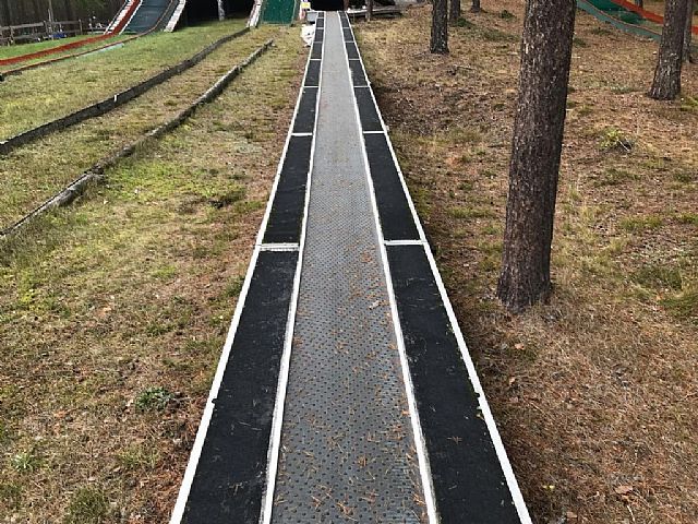 Compac 90m conveyor lift