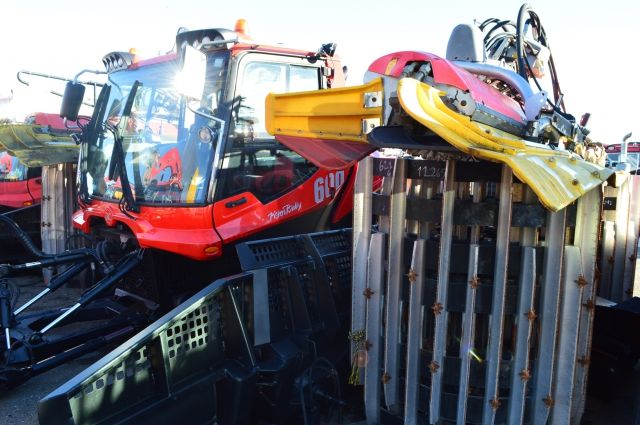 PistenBully 600 SCR PT-233