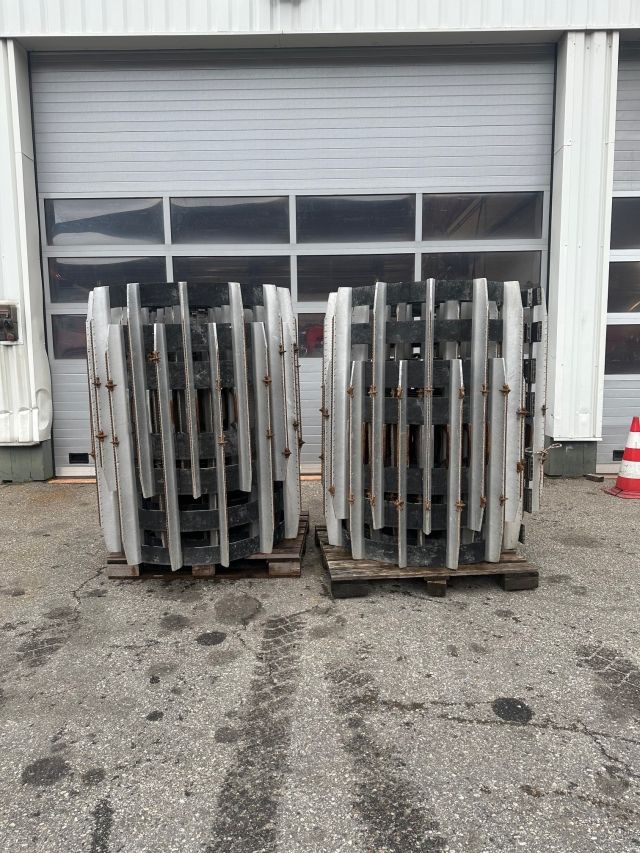 PistenBully 600 SCR PT-275