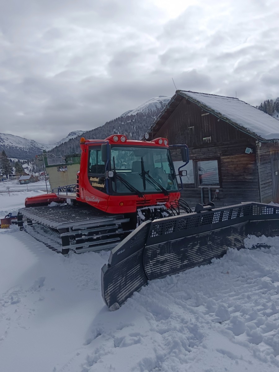 Pisten Bully 300 Pack
