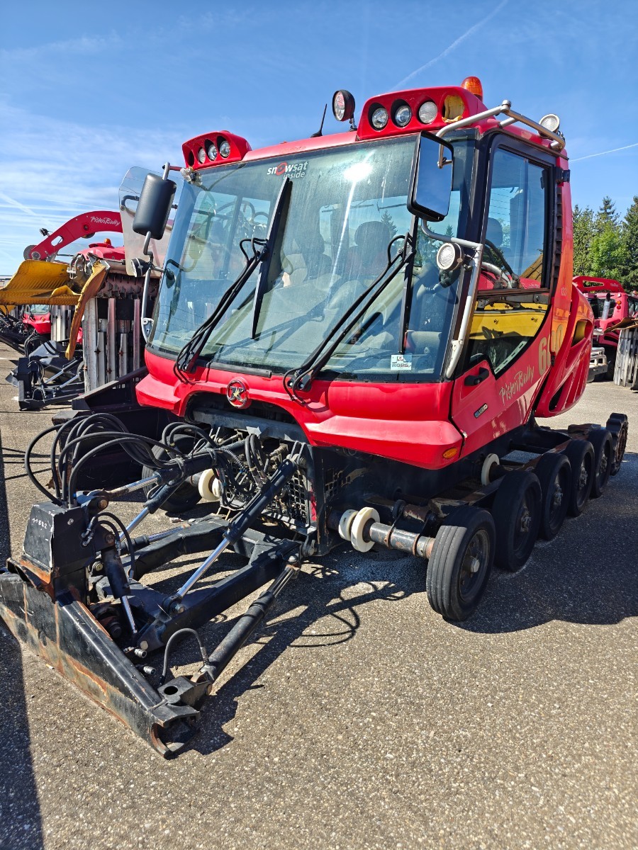 PistenBully 600 Polar SCR PT-330