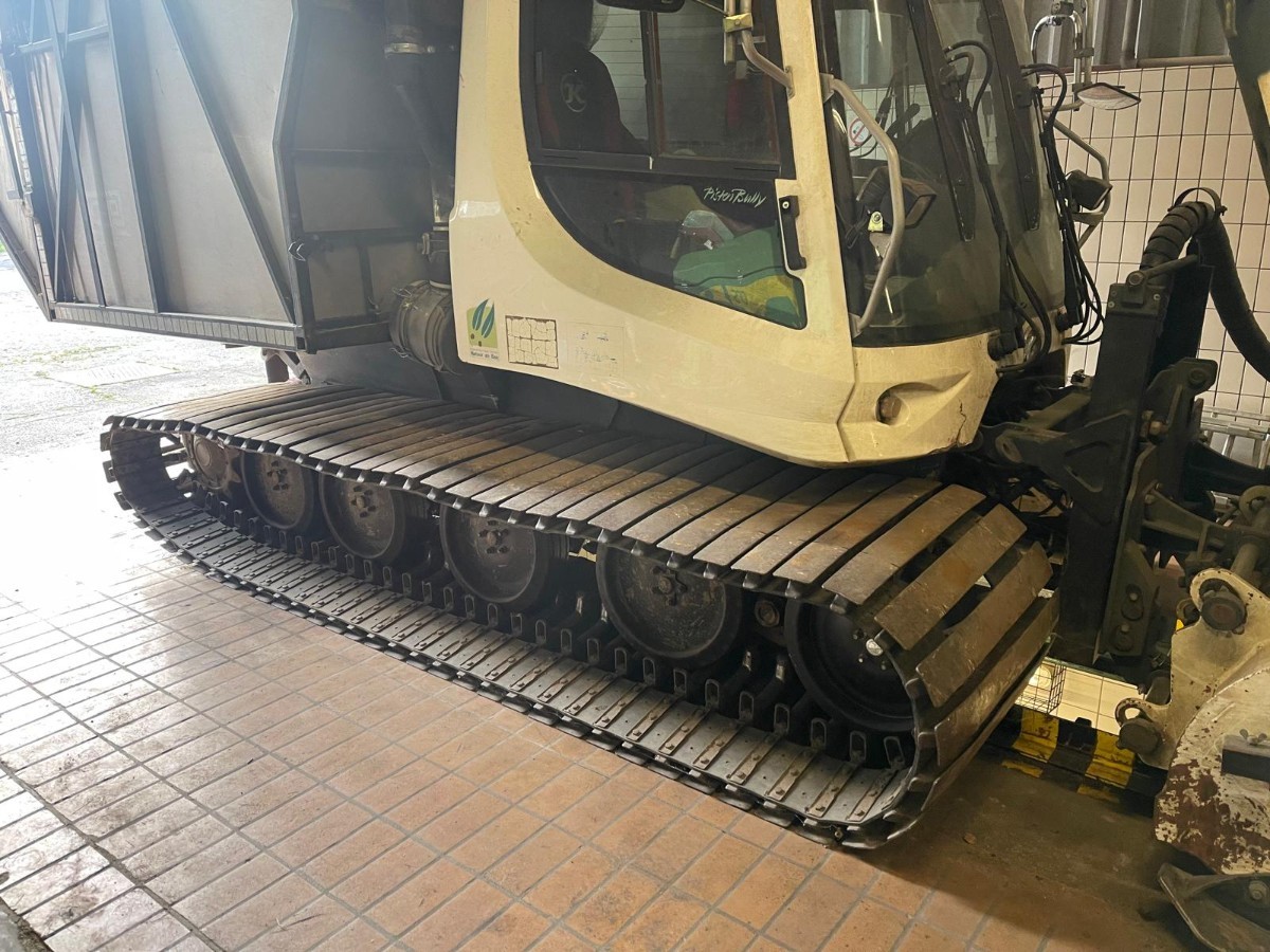 Pistenbully PB 100 All Season  Softrak