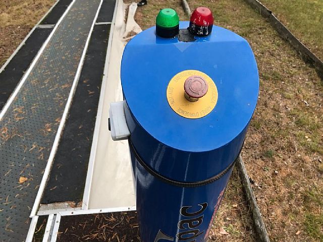 Compac 90m conveyor lift