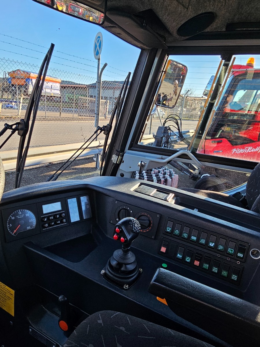 PistenBully 100 PT-307