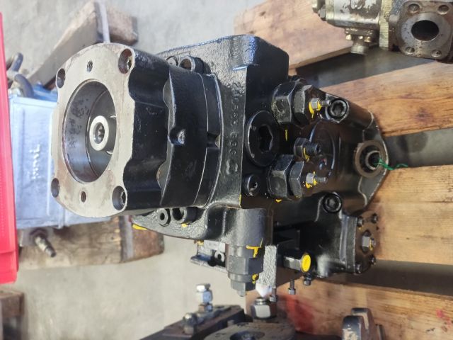 Hydraulikpumpe pistenBully 240