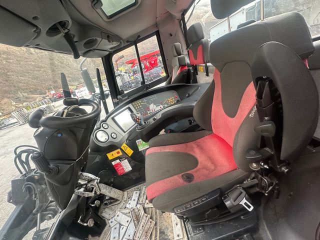 PistenBully 600 SCR PT-275