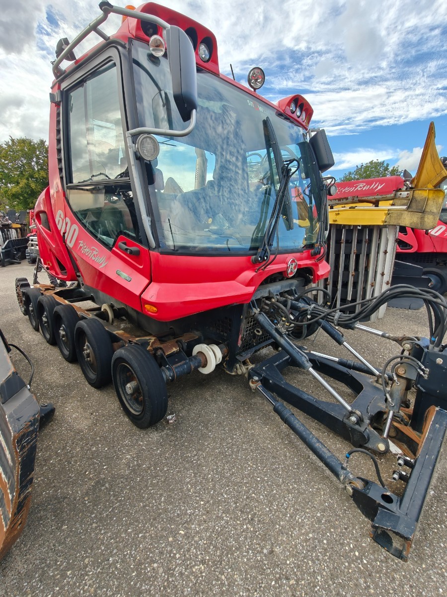 PistenBully 600 Polar SCR PT-330