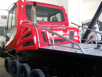 Kassbohrer Pistenbully PB 600