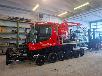 Pisten-Bully 300 Polar